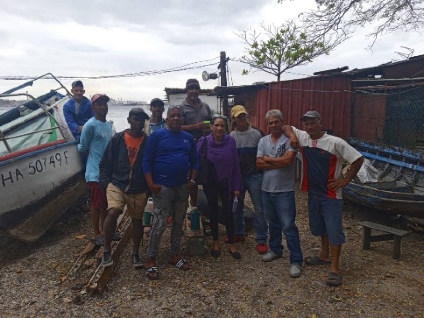 Primer encuentro del equipo del proyecto con pescadores de la base de pesca recreativa de Casablanca.